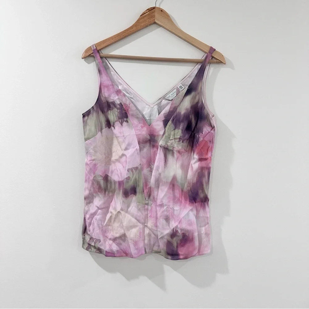 Ted Baker London Nethiia viscose shell sleeveless V neck floral top multicolor 2 - Picture 2 of 6